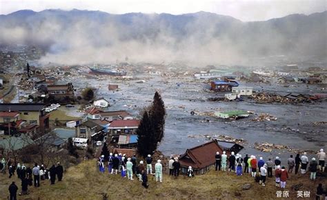 Top 10 Most Destructive Tsunamis In History Wonderslist