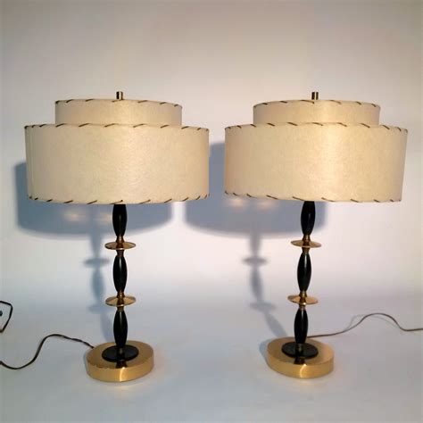 Mid Century Modern Atomic Table Lamps 1950s Set Of 2 For Sale At Pamono