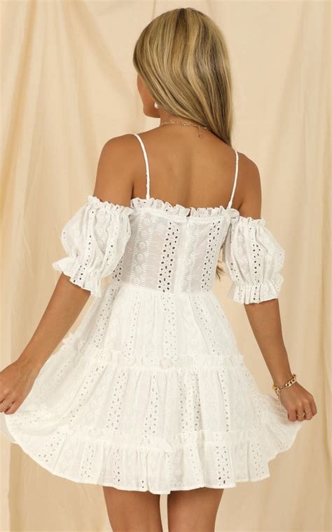 New To This Dress In White Lace Showpo In 2020 Dresses White Lace White Dress
