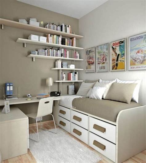 Here's our guide on the best desks for small spaces. Simple Small Bedroom Desks - HomesFeed