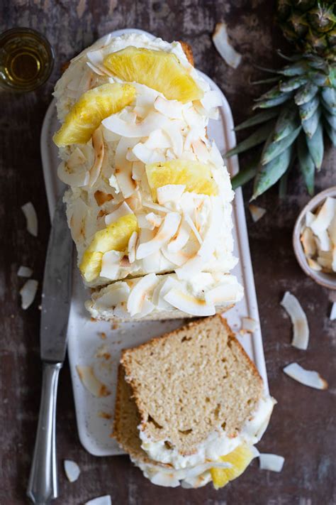Ananas gut abtropfen lassen und in ganz kleine stücke… Ananas-Kokos-Rum Kuchen 1 - Meine Kuechenschlacht