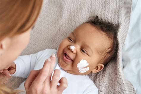Top 10 Baby Skincare Tips Being The Parent