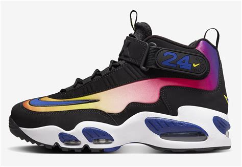 Official Photos Of The Nike Air Griffey Max 1 “los Angeles” Sneakers