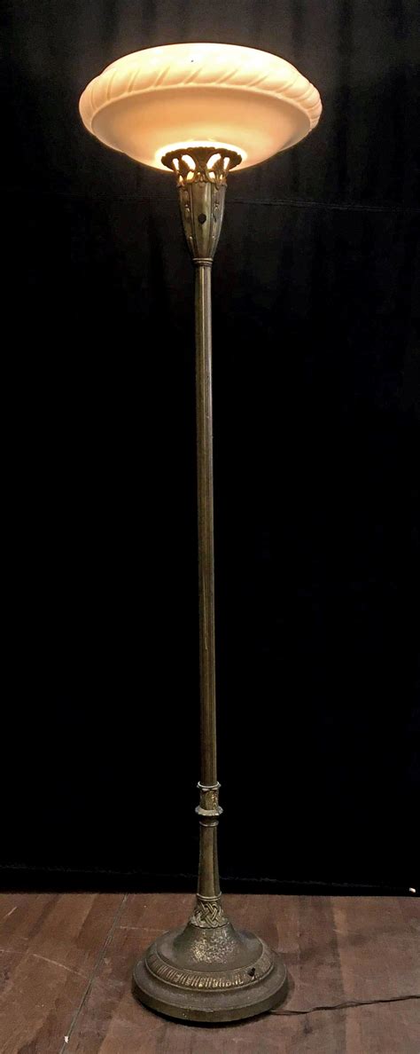 Lot Vintage Traditional Style Torchiere Floor Lamp