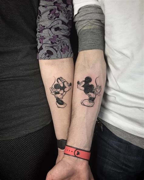 Minnie And Mickey Couple Goals Couplegoals Diseños De Tatuaje Para