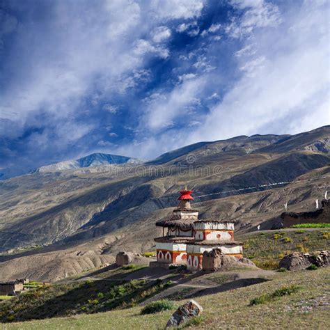 Ancient Bon Stupa In Dolpo Nepal Stock Image Image Of Outdoor Gompa