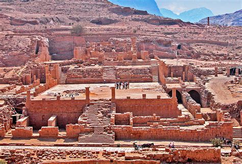 Jordan 18c 101 Great Temple The Great Temple Petra