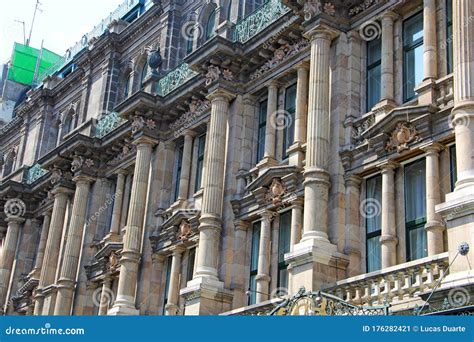 Building With Classic Architecture On City Street Stock Image Image