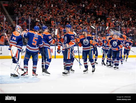 Edmonton Oilers Celebrate A 4 2 Win Over The Los Angeles Kings In Game 2 In An Nhl Hockey