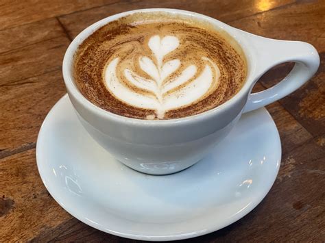 Here are six local coffee shops with fall drinks that destroy Starbucks
