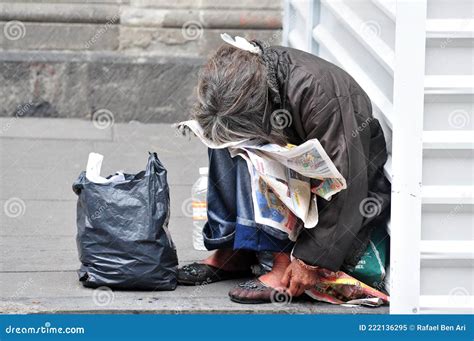Homeless Mexican Woman In Mexico City Mexico Editorial Image Image Of