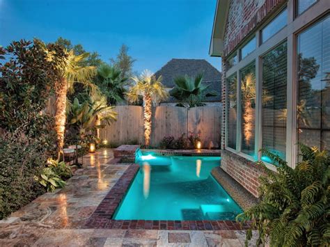 Small space pool and spa design with turf landscape. 8 Refreshing Cocktail Pools for Small Outdoor Spaces | HGTV