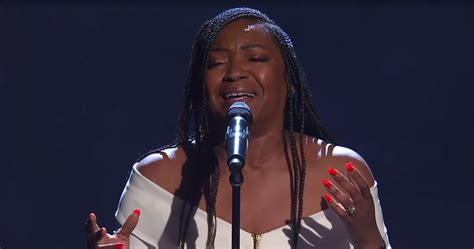 The Voice Contestants Powerful Cover Of “amazing Grace” Wins Over Judges Variety Show