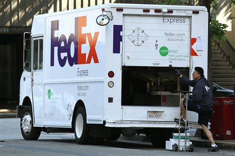 Fedex carrier packaging types supported by shippingeasy: How to Send Perishable Food Through FedEx | Synonym