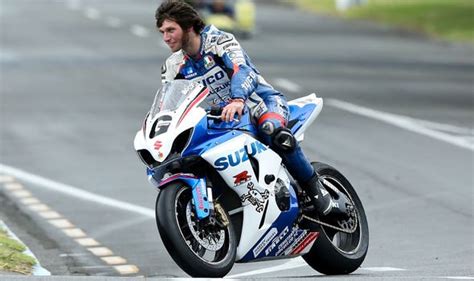 Guy Martin Crash Watch Staggering Moment Guy Martin Crashed In Isle Of