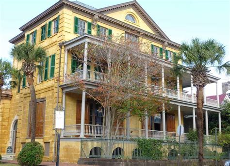 Historic Homes In Charleston South Carolina Apartmentguide Blog