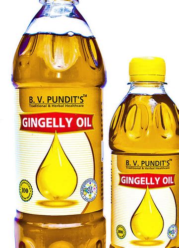 Extracting pure gingelly oil naturally in a traditional tamilnadu method. B.V.Pundit's Gingelly Oil, Gingelly Oil, Sesame Seed Oil ...