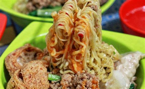 5 Bakmi Paling Jempolan Di Kawasan Gajah Mada