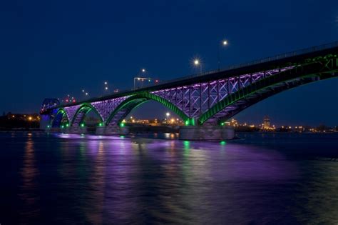 Top 10 Best Cities in Canada to Live | TopTeny.com