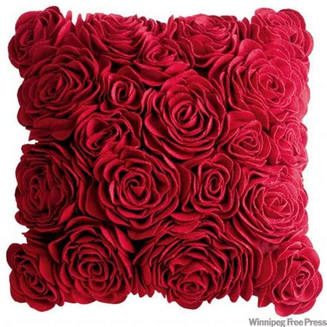 Red Felt Red Rose Pillow Sewing Pillows Diy Pillows How To Make