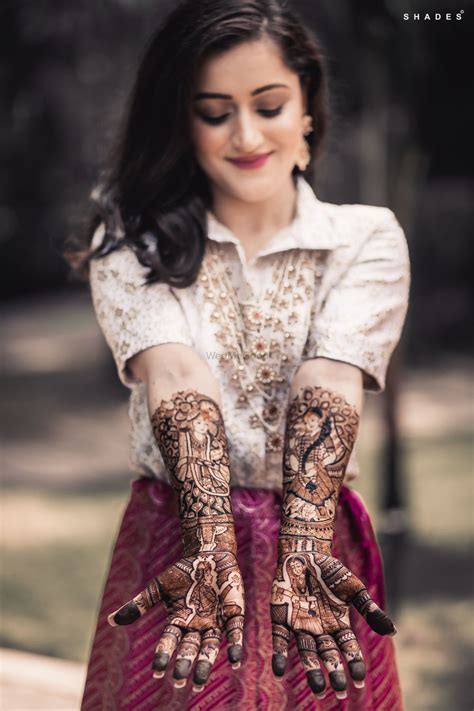 Photo Of Mehendi Outfit For Bride To Be