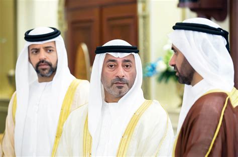 محمد بن راشد ومحمد بن زايد يستقبلان حكام الإمـــــــــارات ...