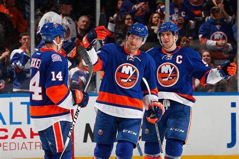 Islanders Sneak Past Oilers On Late Casey Cizikas Goal New York