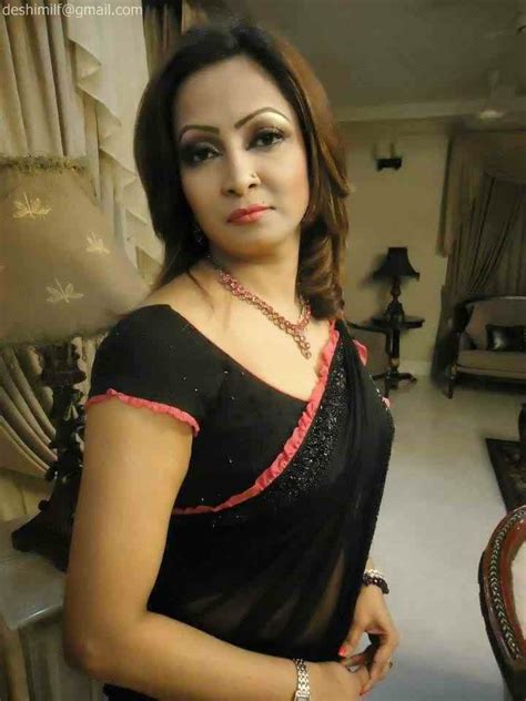 Bangladeshi Woman Indian Beauty Milf Desi Camisole Top Bra Tank Tops Bengali Saree