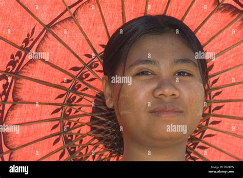 Burmese Woman Bagan Myanmar Stock Photo Alamy