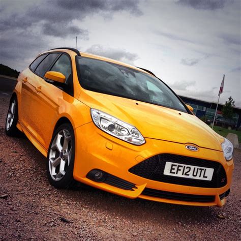 Short Review Ford Focus St Estate Mountune Engagesportmode