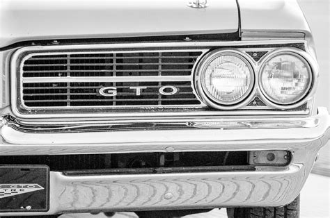 Free Shipping Pontiac Gto Front Grill Close Up 5x7 Bandw Glossy Etsy