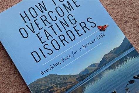 how a former eating disorder sufferer helps others break free by susie kearley invisible