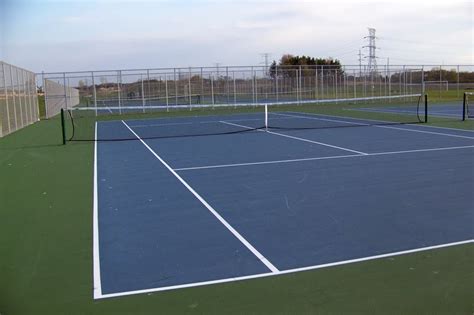 3 Best Tennis Courts around the World | USA Service