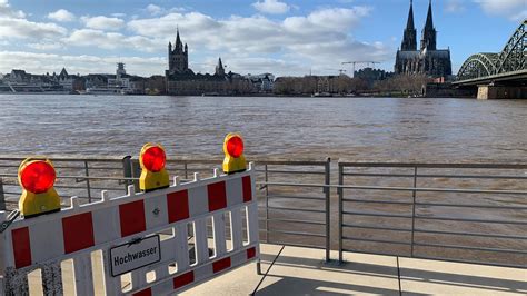 Hochwasser Ticker Die Hochwasser Pegel Am Rhein Steigen Weiter Wetterde