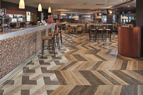 Restaurant Flooring Karndean Luxury Vinyl Floors Restaurant