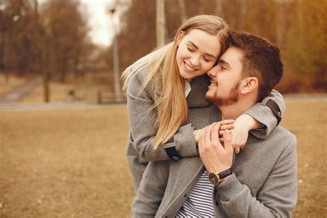 5 Stepping Stones In A Relationship That Will Lead You To A Happier