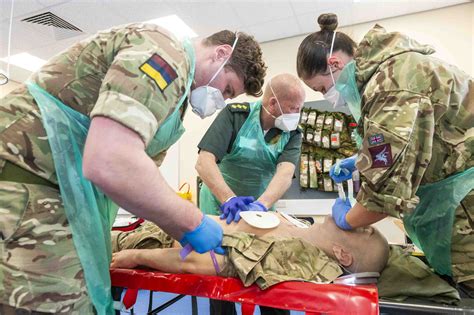 Joining Forces To Get More Paramedics On The Road The British Army