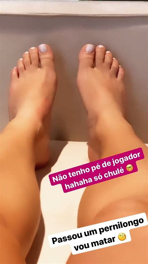 Raquel Benettis Feet