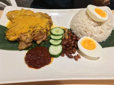 Vlog pantai siring port makan best melaka kedai makan dak lin. 15 Tempat Makan Hipster di Melaka Yang Dijamin Best - Saji.my