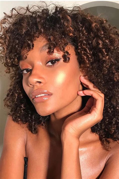 The 17 Best Foundations For Dark Skin Tones Muas Agree Who What Wear