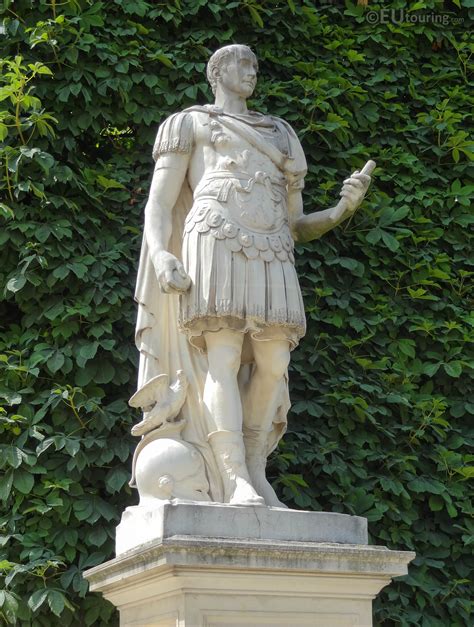 Statue Of Julius Caesar
