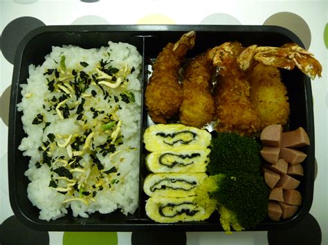 Japanese Bento And Food Canadian Life And Chihuahua Bento Lunch Box Shrimp Tempura And Seaweed