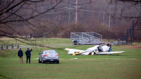 Plane Crashes Into Connecticut High School Baseball Field Fox News