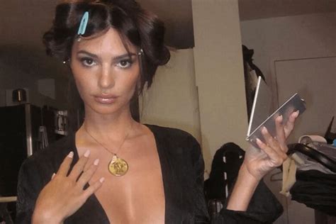 When Emily Ratajkowski Goes Topless In Bed She Risks Flashing Fans