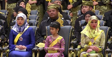 Warisan Raja And Permaisuri Melayu Sultan Brunei Dan Kerabat