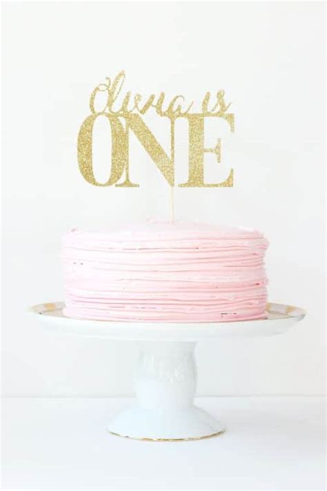 25 Best Cake Toppers For Every Celebration