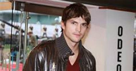 Ashton Kutcher Nude And Proud