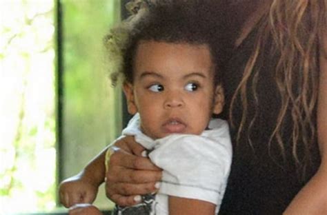 Miss the days when haircut precision and grooming products really, really mattered? Beyonce Ditches New Short Haircut (Photos) | New short ...