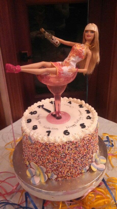 Scopri ricette, idee per la casa, consigli di stile e altre idee da provare. New Years Eve Birthday Cake | Cake, Custom cakes, Cake designs