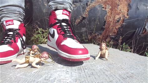 Nike Air Jordan Stomp Trample And Destroy Some Sculptures Figurines Youtube